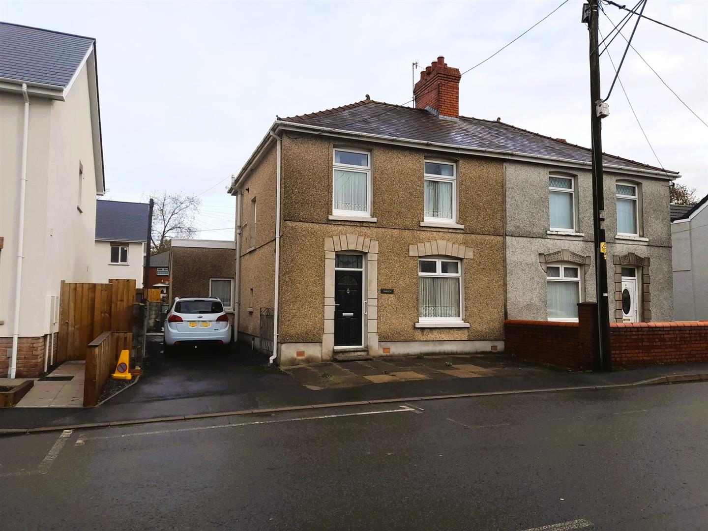 Llwynhendy Road, Llanelli, SA14 9HR